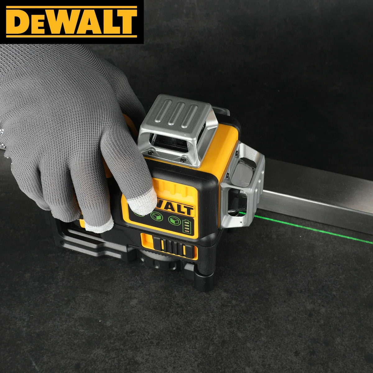DEWALT DW089LG 12V MAX Green 3x360 Line Laser Level, 3 Sides 360° Horizontal Vertical Beams Self-Leveling for Indoor Outdoor Layout