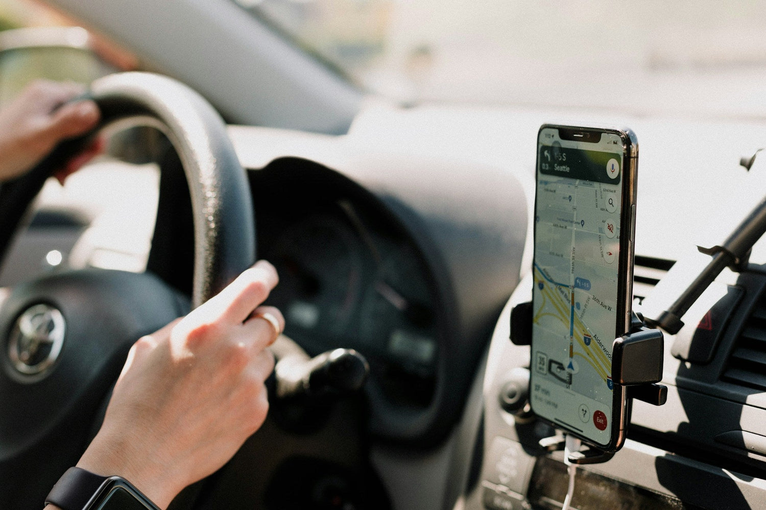 Navigation & GPS