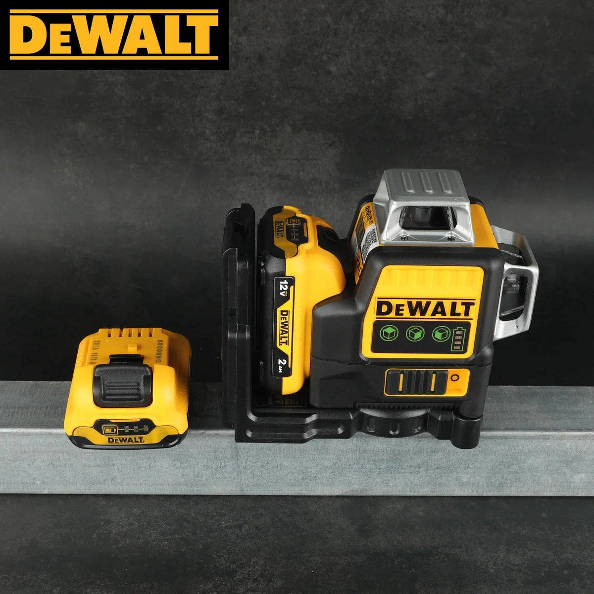 DEWALT DW089LG 12V MAX Green 3x360 Line Laser Level, 3 Sides 360° Horizontal Vertical Beams Self-Leveling for Indoor Outdoor Layout